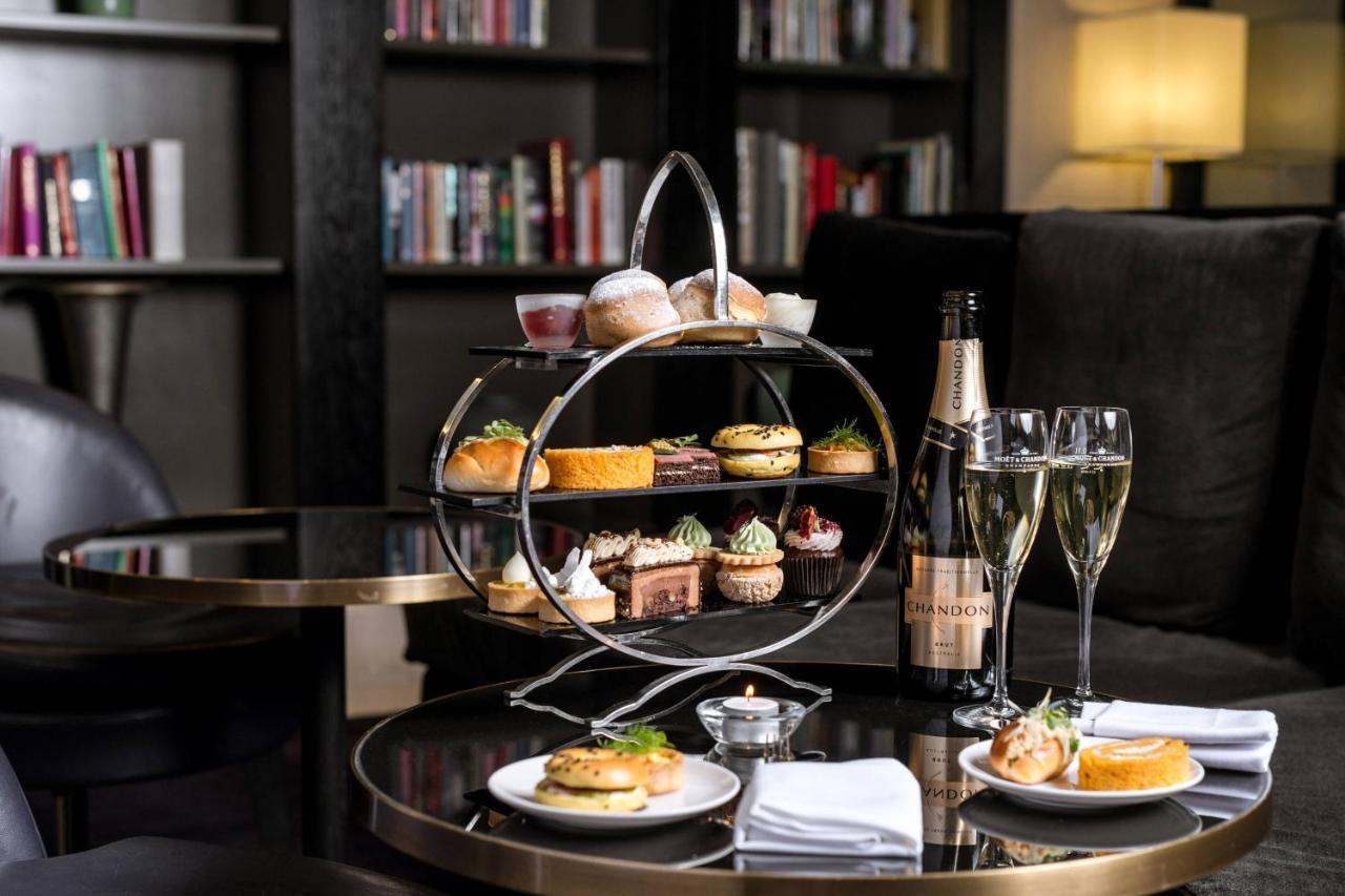 The Westin Melbourne Hotel Luaran gambar Afternoon tea at the InterContinental London Park Lane