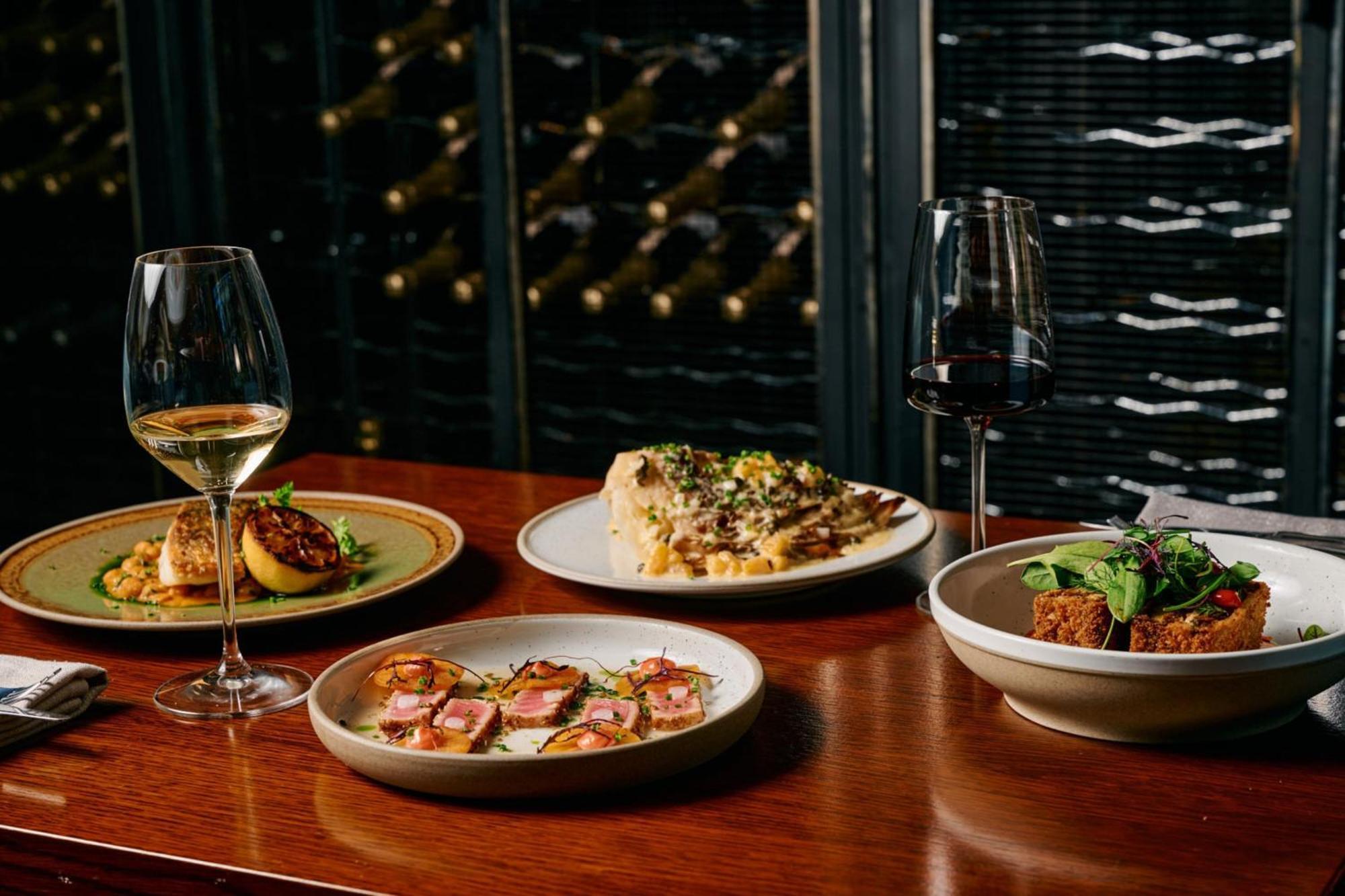 The Westin Melbourne Hotel Luaran gambar A selection of dishes at the restaurant